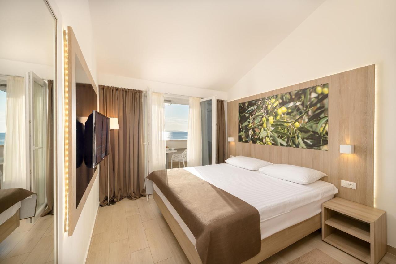 Comfort Double Room Residence Balcony Partial Sea View Drinks during Sun Loungers